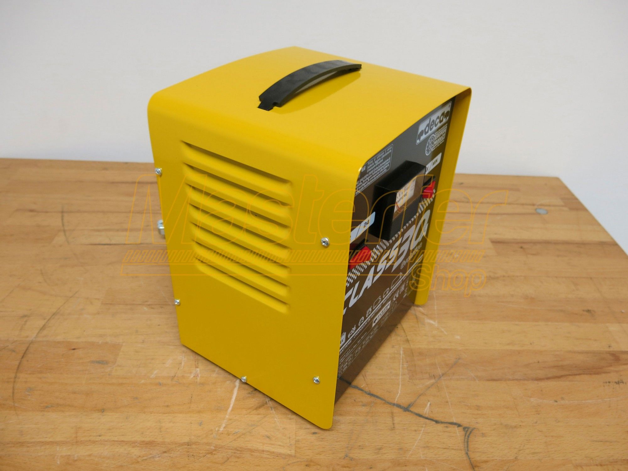 Caricabatterie elettromeccanico 12-24V Deca CLASS 30A