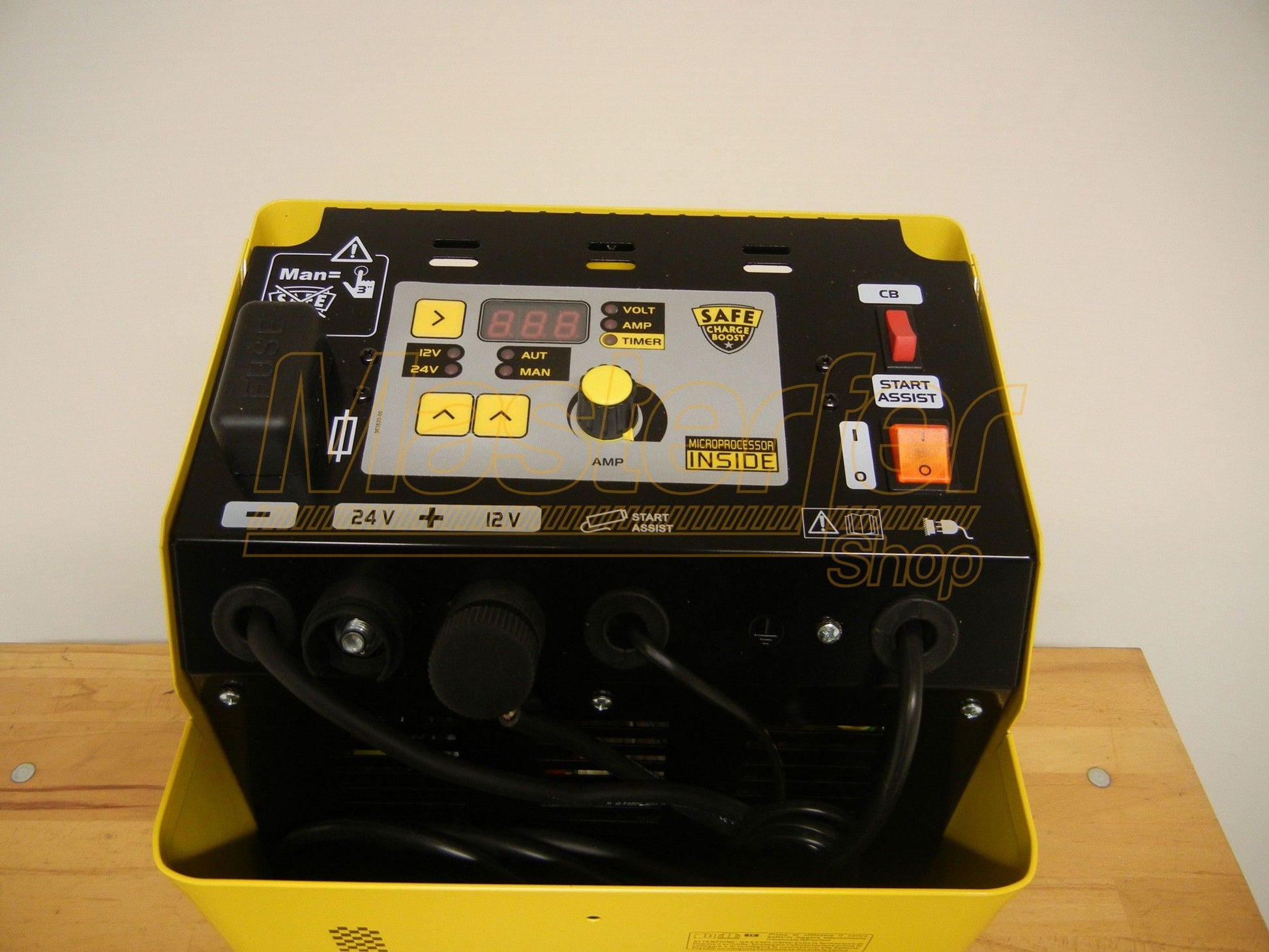 Avviatore caricabatterie mantenitore 12-24V