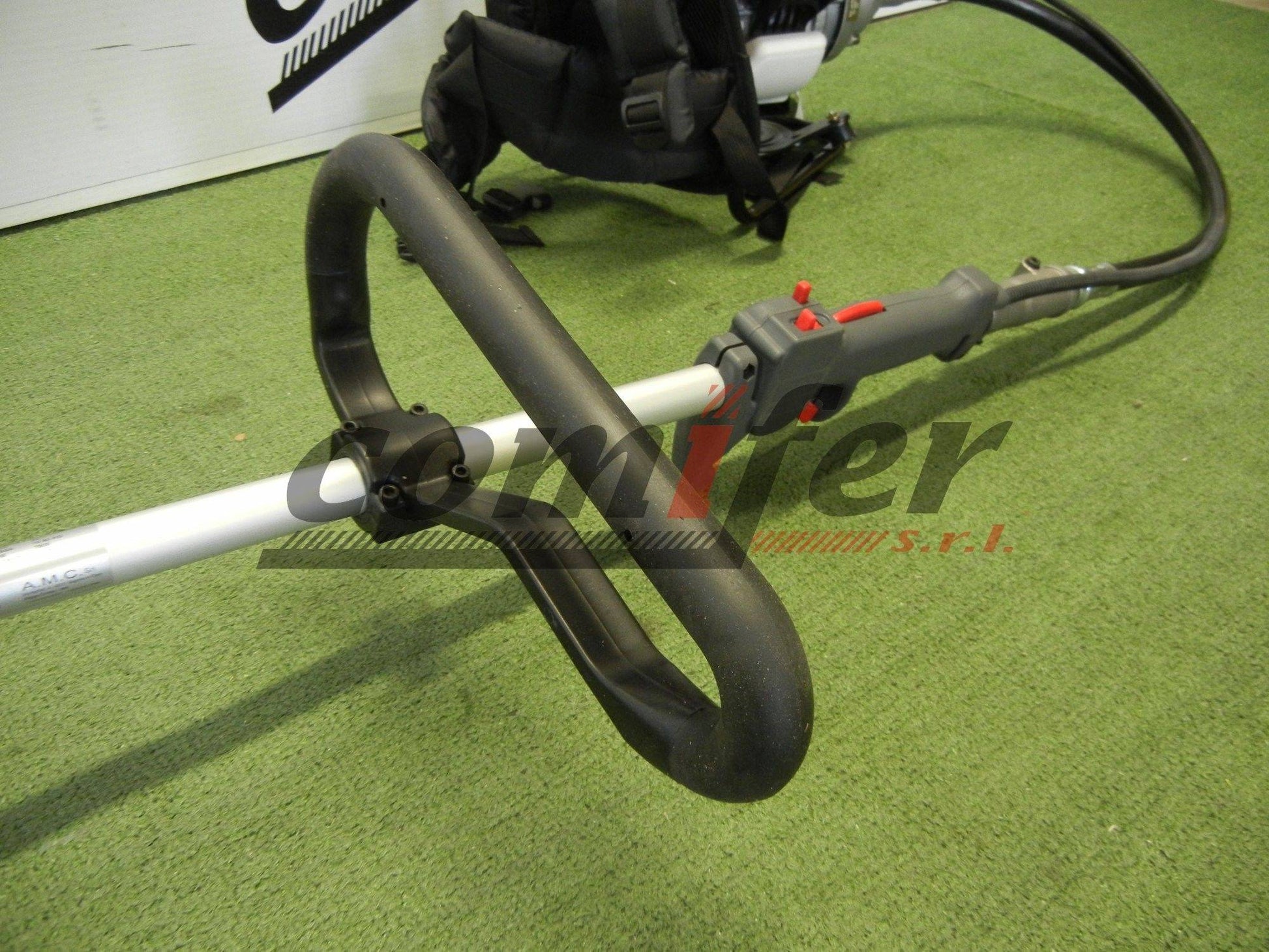 Decespugliatore a zaino motore 4 tempi HONDA GX35 spalleggiato