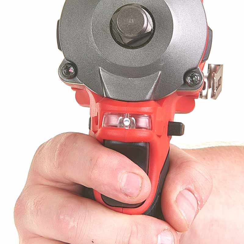 Milwaukee M12 FIWF12-422X, avvitatore ad impulsi 12V 1/2", 2 batterie, con valigetta Heavy Duty