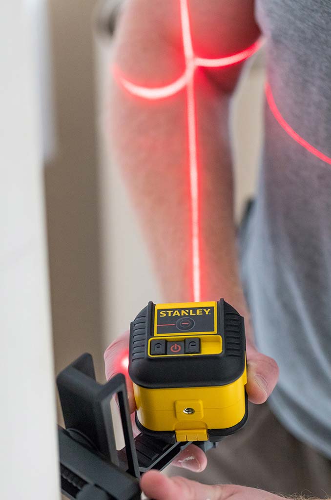 Stanley STHT77502-1, livella laser CROSS 90 con raggio rosso
