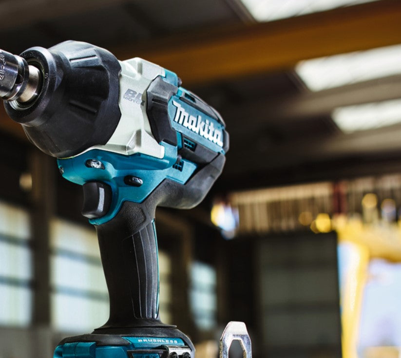 Makita DTW1002ZJ