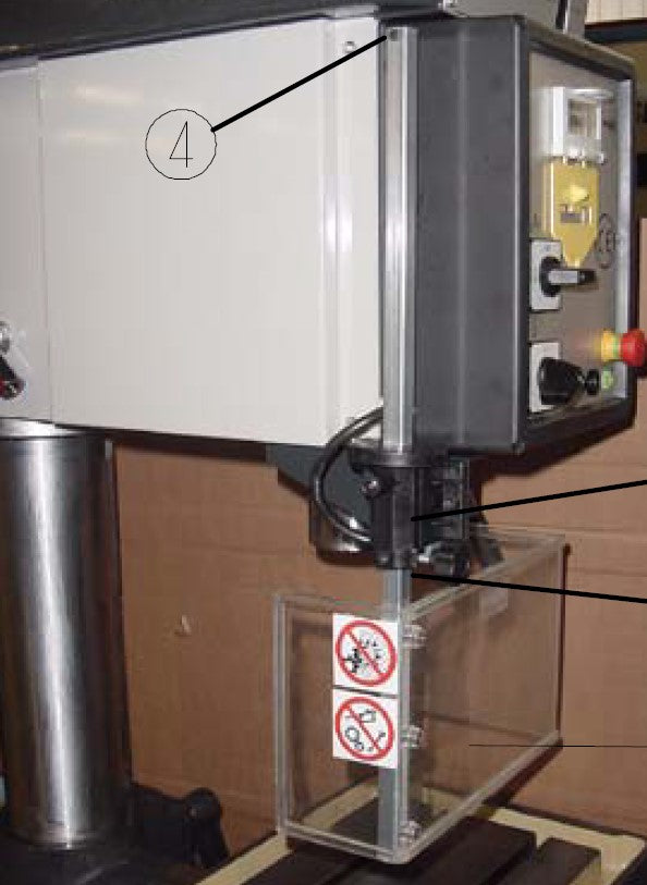 SERRMAC R32 E 380V CON DISCESA AUTOMATICA 30003 E MANDRINO 3-16 MM 9460003