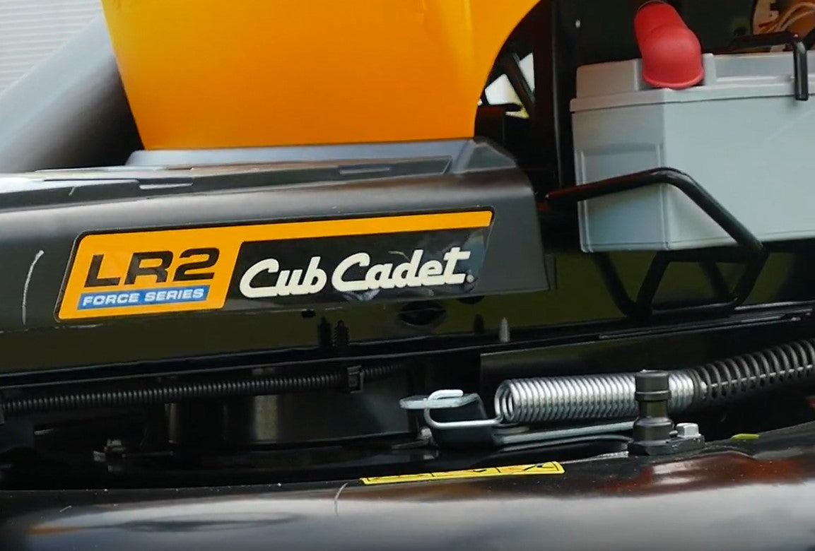 Cub Cadet LR2 NR76 Trattorino Minirider Taglio 76 cm , Cilindrata 439