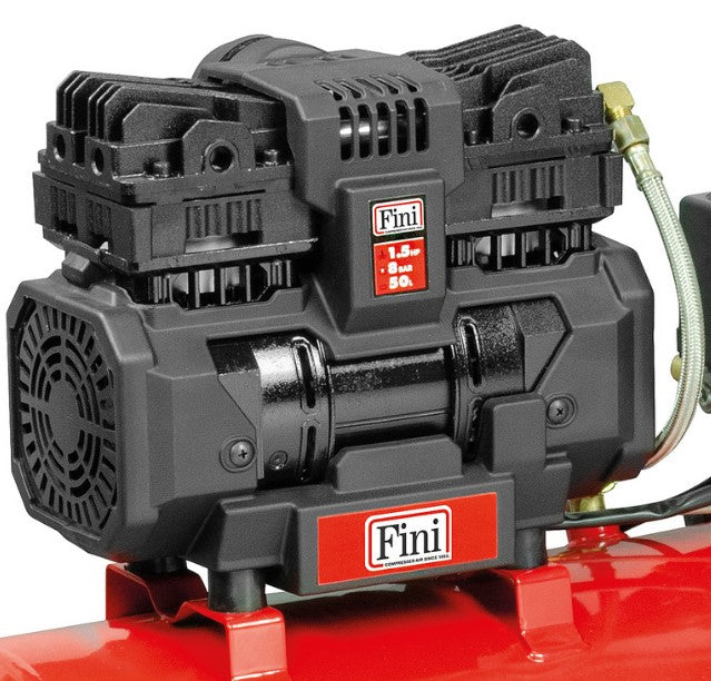 Fini Siltek tb 50/1,5 hp 50 litri , 8 bar 1,5 Hp , 220V compressore silenziato , senza olio