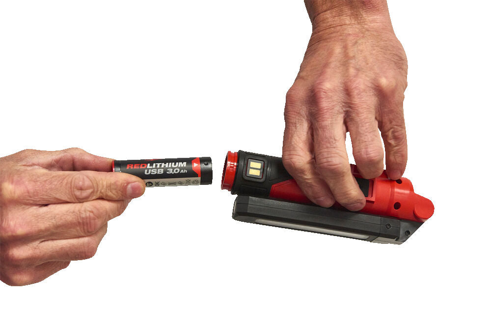 Milwaukee L4 SL550-301 - Torcia da ispezione regolabile ricaricabile con USB - 550 lumens