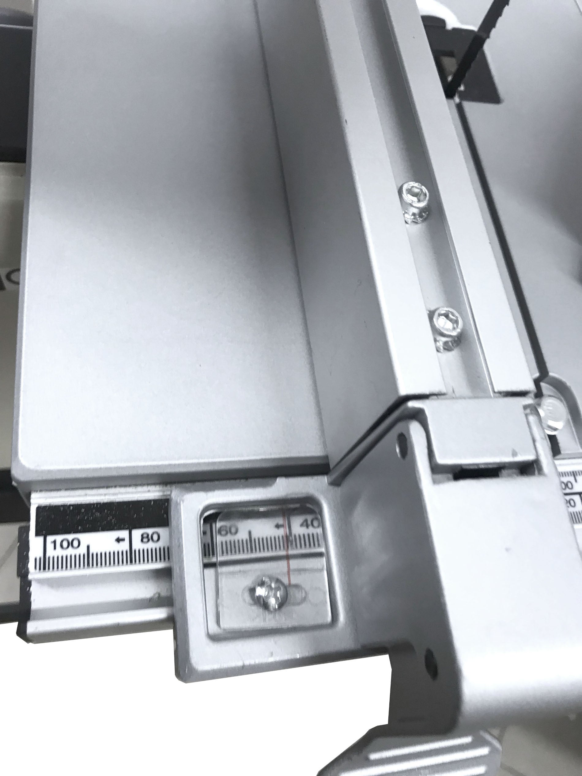 Compa BS315A - Sega a nastro verticale per legno con basamento 