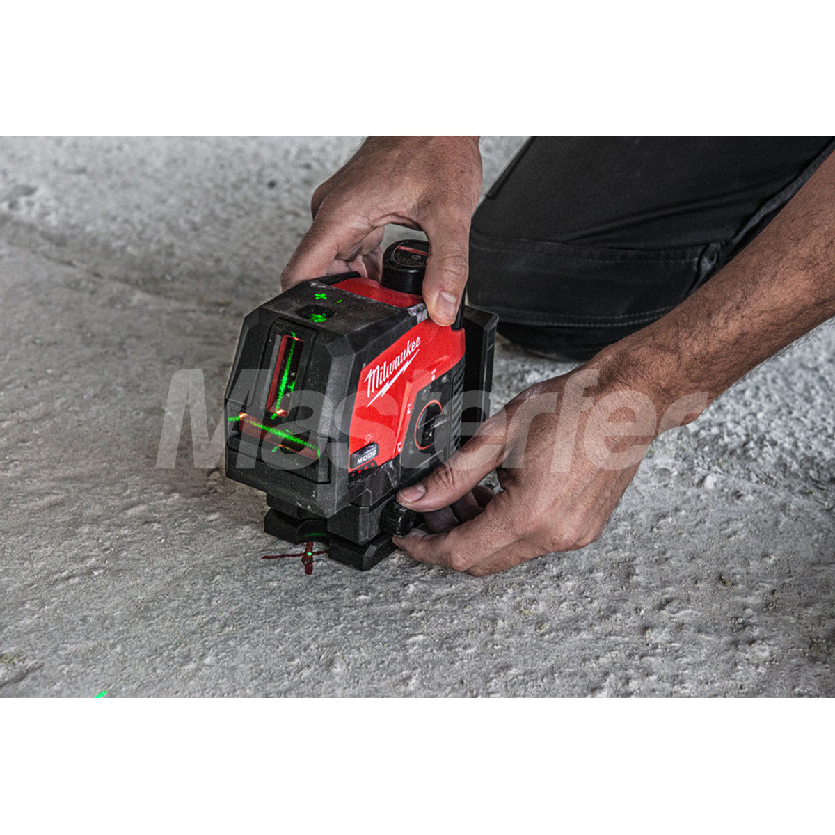 Milwaukee M12 CLLP-301C utilizzo in terra