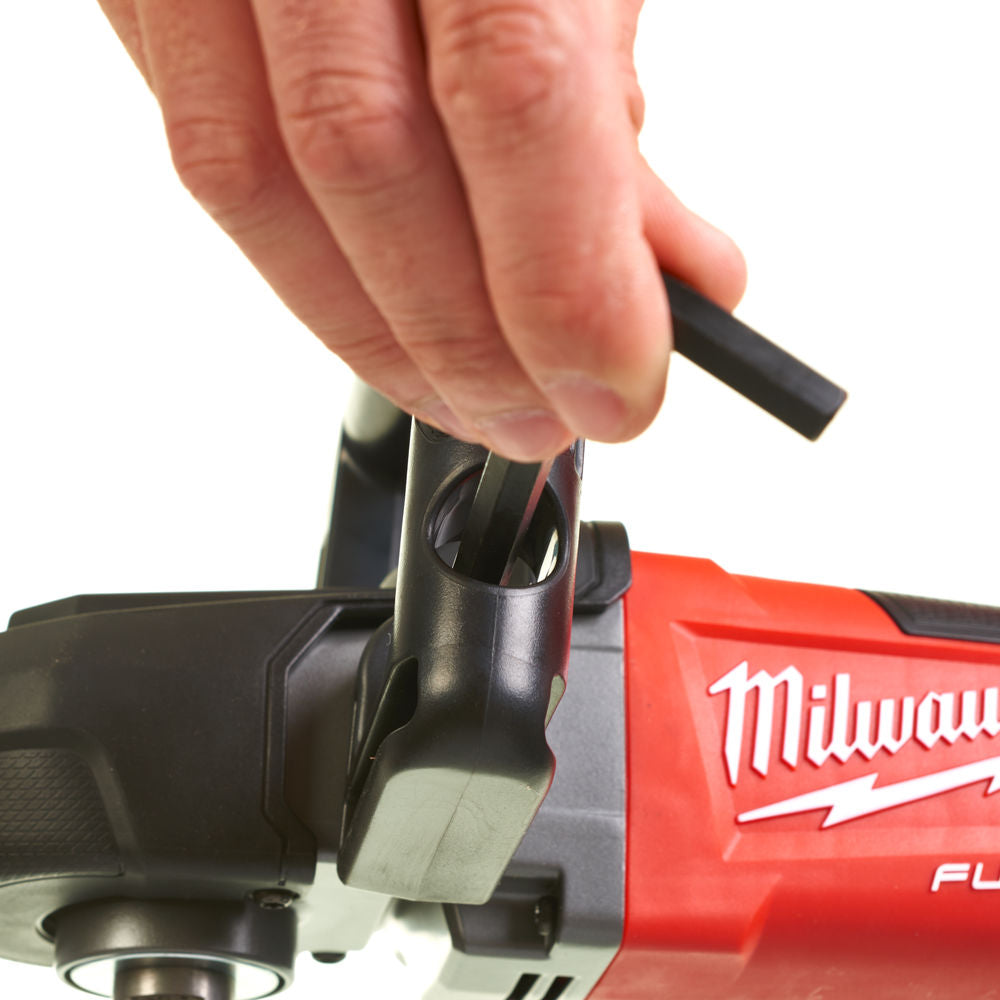 Milwaukee M18 FAP180-502X -  Lucidatrice a batteria Fuel, 2 batterie da 5Ah e valigetta Heavy Duty