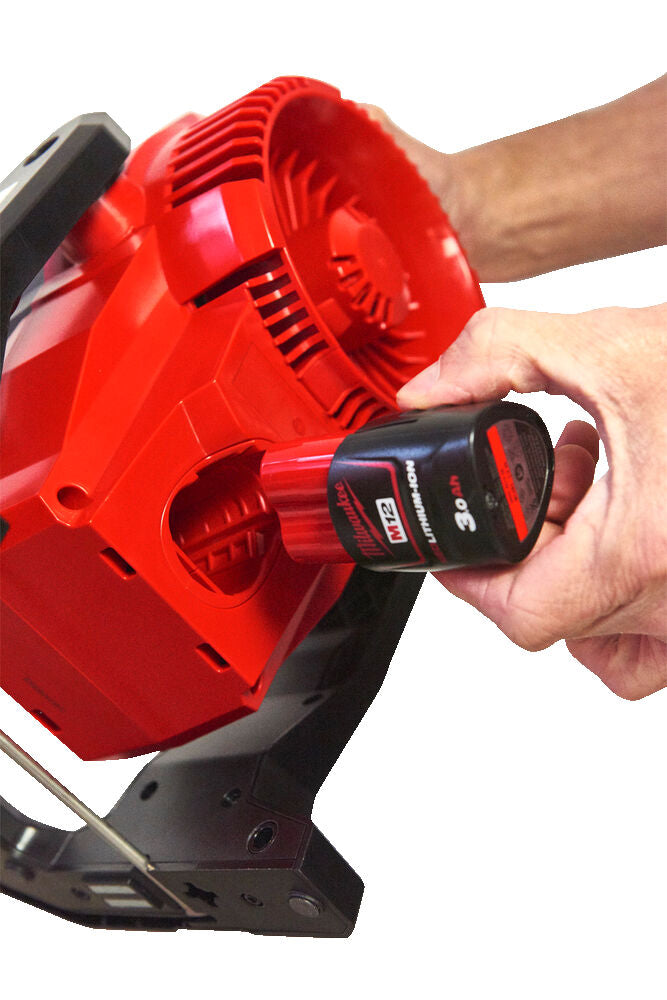 Milwaukee M12 AF - Ventilatore a batteria 12V - senza batterie e caricabatterie
