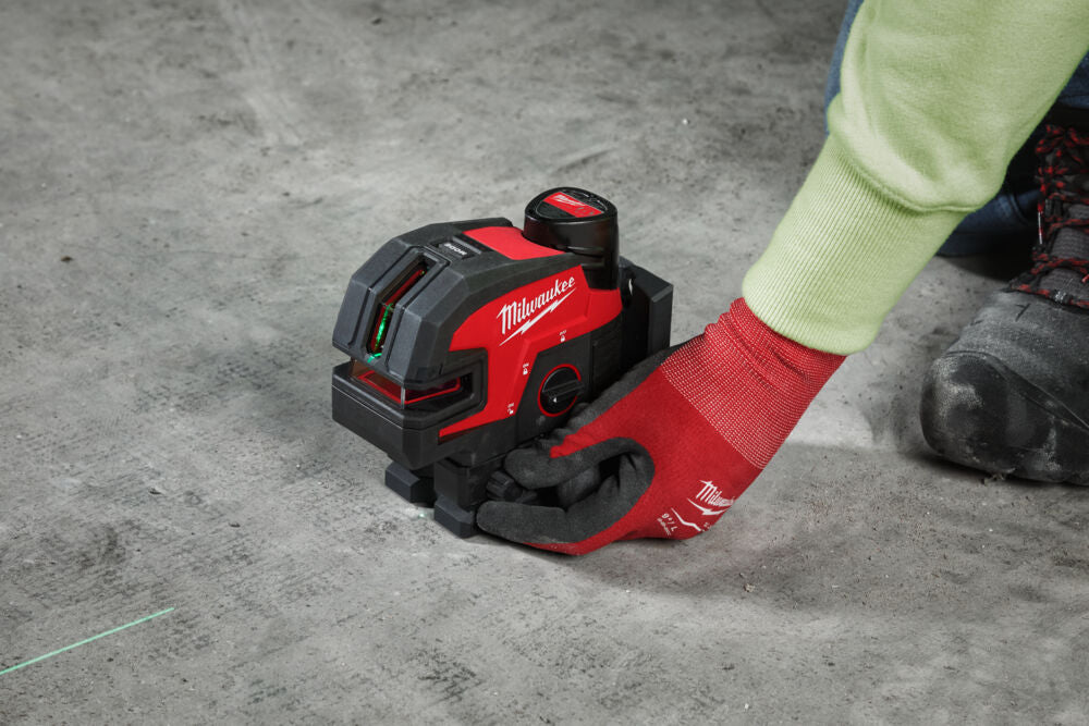 Milwaukee M12 CLL4P-301C - Livella laser con raggio verde a 2 linee con 4 punti piombo
