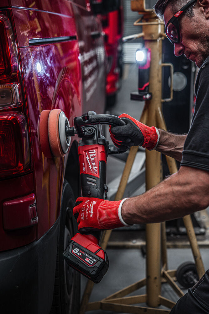 Milwaukee M12 CML-401 - Lampada per controllo colore a batteria 12V 4Ah -1000 lumens