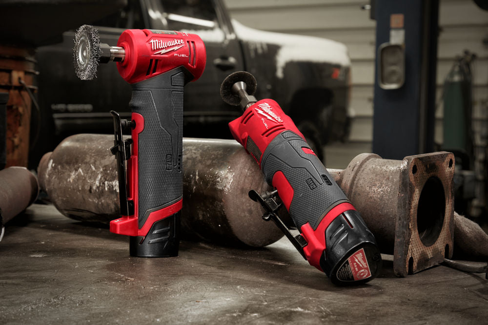 Milwaukee M12 FDGS-0 - Smerigliatrice dritta a batteria 12V Fuel - Solo corpo macchina