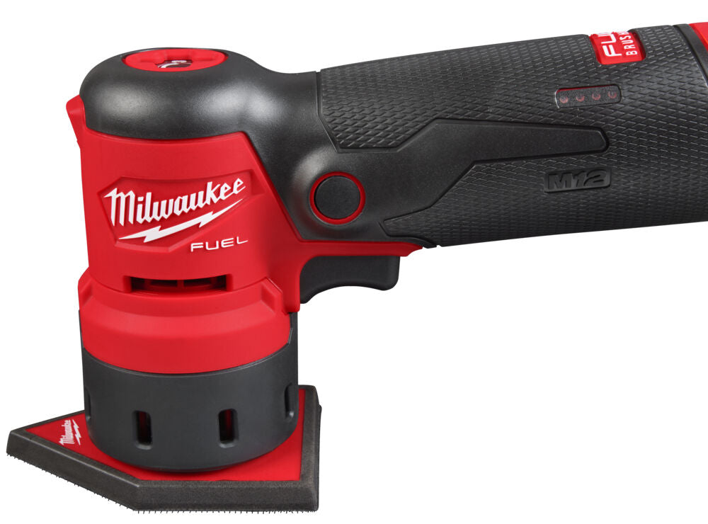 Milwaukee M12 FDSS-422X - Levigatrice compatta a batteria a delta - 1 x 2Ah + 1 x 4Ah