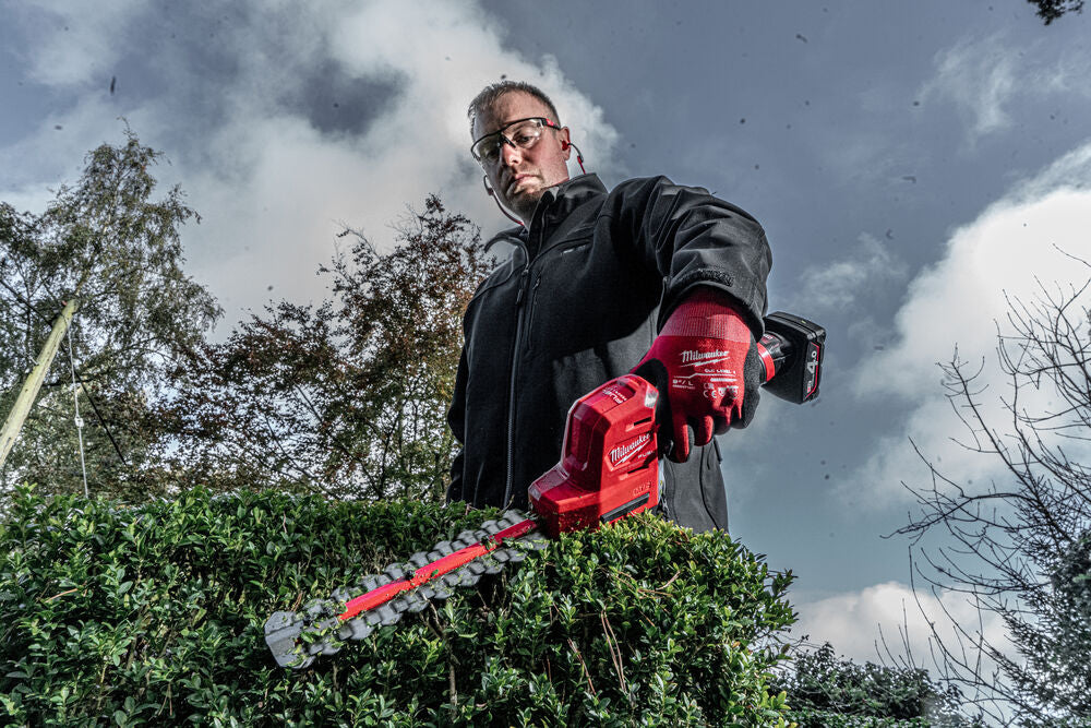 Milwaukee M12 FHT20-402 -Tagliasiepi compatto a batteria 12V, taglio 20 cm