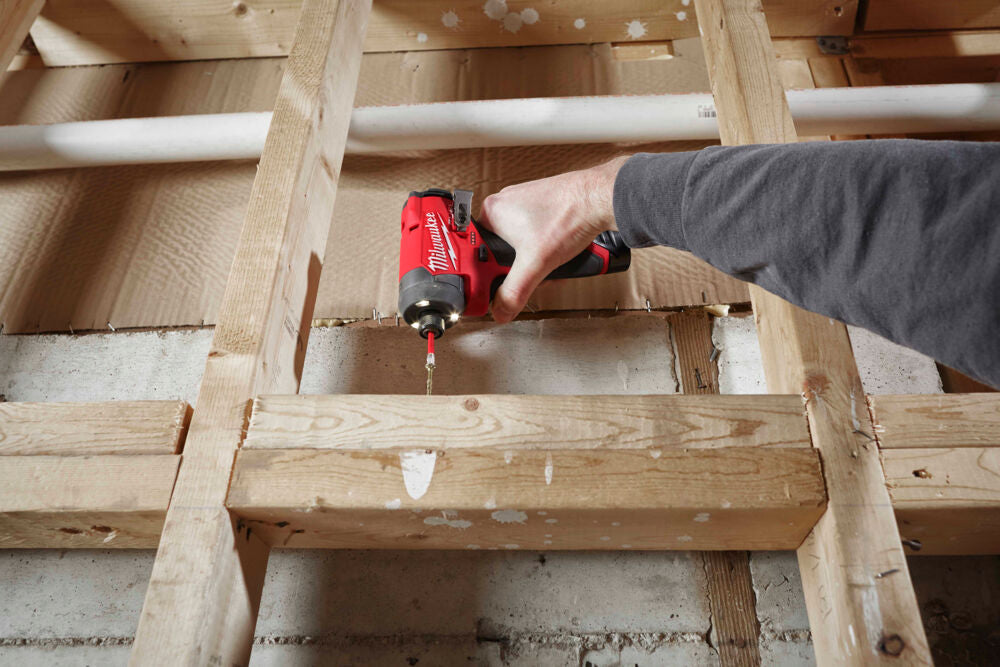 Milwaukee M12 FID2-202X - Avvitatore a impulsi a batteria 12V - 2 x 2Ah