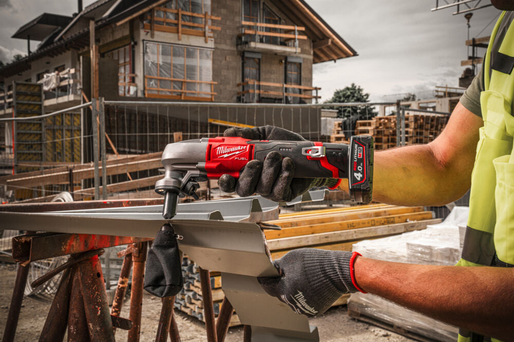 Milwaukee M12 FNB16-0X - Roditrice a batteria 12V Fuel - solo corpo in valigetta