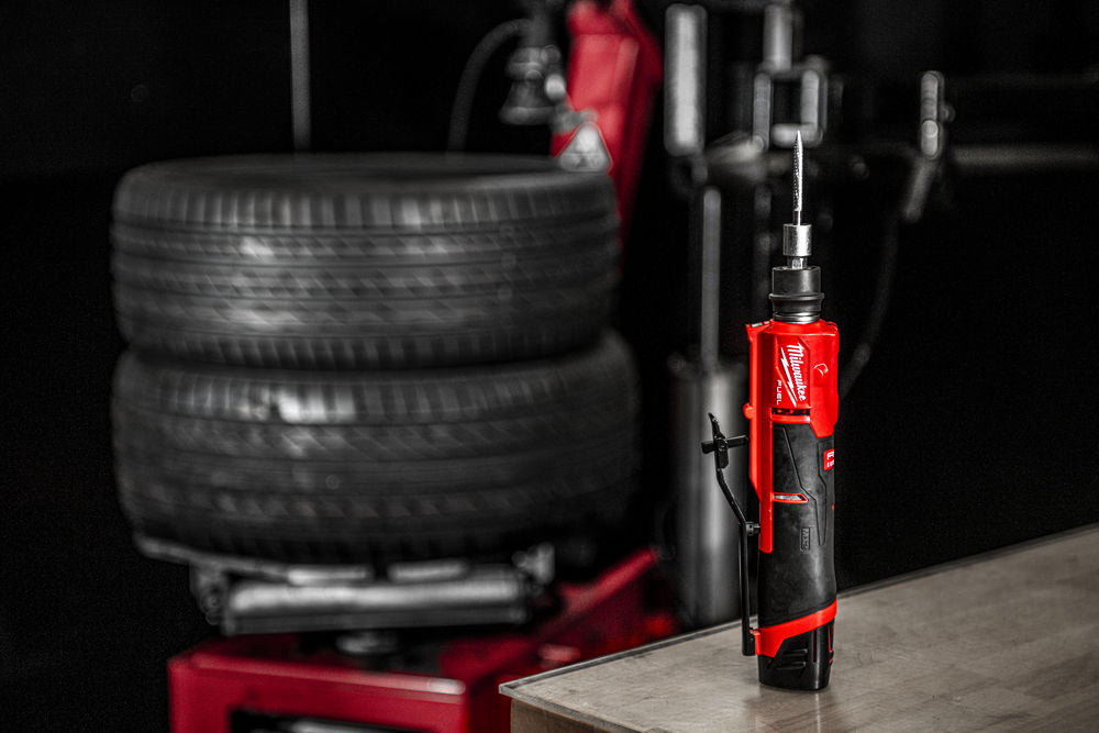 Milwaukee M12 FTB-0 - Smerigliatrice a batteria per pneumatici, solo corpo