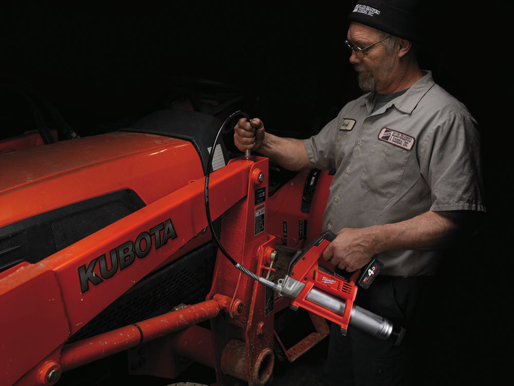 Milwaukee M12 GG-0 - Pistola ingrassatore per grasso 12V, solo corpo