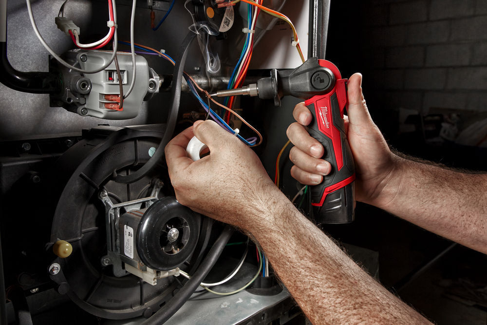 Milwaukee M12 SI-201C - Saldatore compatto a batteria M12 - Batteria 12V 2Ah