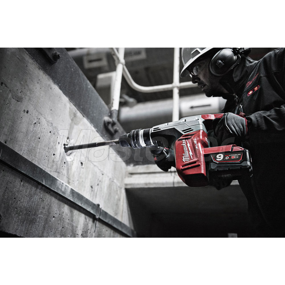 Milwaukee M18 CHM-121C foratura