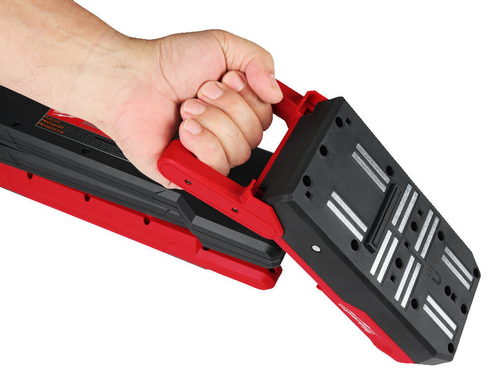 Milwaukee M18 ABL-0 - Lampada 18V sottoscocca per camion e mezzi pesanti - solo corpo 