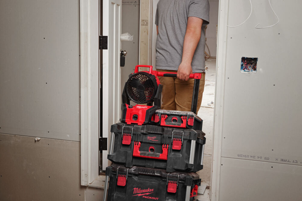Milwaukee M18 AFG2 - Ventilatore Packout a batteria 18V e corrente 