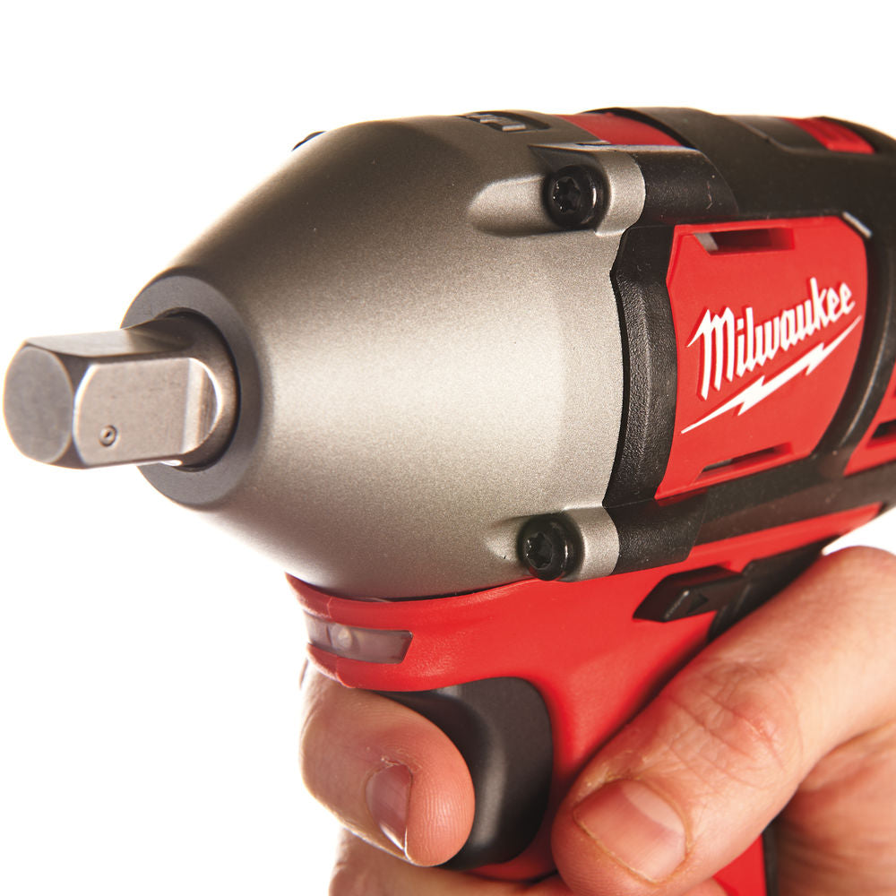 Milwaukee M18 BIW12-402 - Avvitatore a impulsi compatto 18 Volt 1/2" , 2 x 4,0Ah
