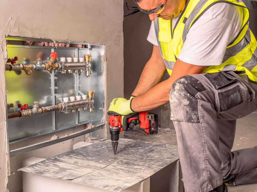 Milwaukee M18 BLDDRC-202C - Trapano avvitatore a batteria 18V - 2 x 2Ah 