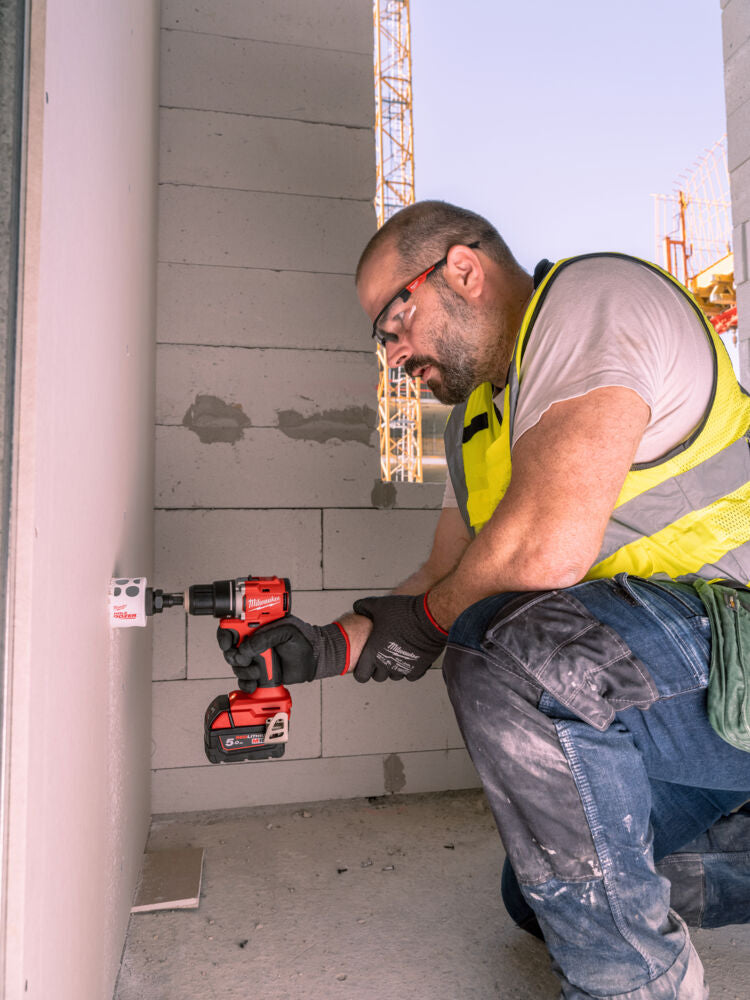 Milwaukee M18 BLDDRC-202C - Trapano avvitatore a batteria 18V - 2 x 2Ah 