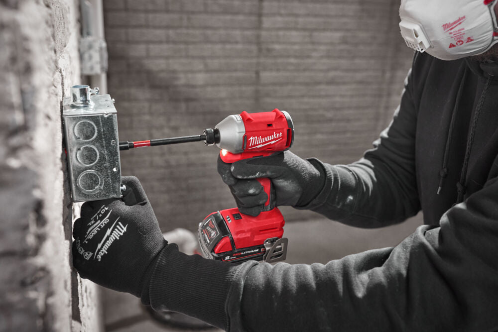 Milwaukee M18 BLIDRC-402C - Avvitatore a impulsi da 1/4" a batteria da 18V - 2 x 5Ah - 1 velocità