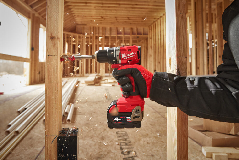 Milwaukee M18 BLCPP2A-402C -  Kit con Trapano avvitatore a percussione M18 BLPDRC + Avvitatore a impulsi M18 BLIDRC
