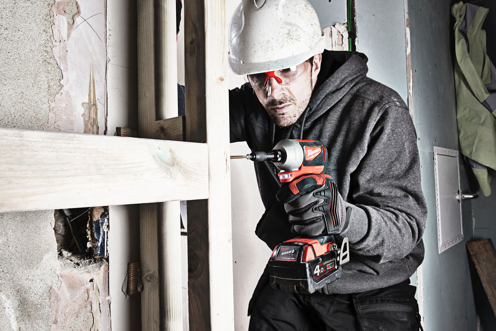 Milwaukee M18 CBLID-0 - Avvitataore a impulsi a batteria 18 Volt  attacco 1/4" - solo corpo