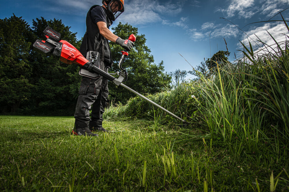 Milwaukee M18 F2BCU-0 - Decespugliatore bike filo/lama a doppia batteria 18V FUEL - solo corpo 