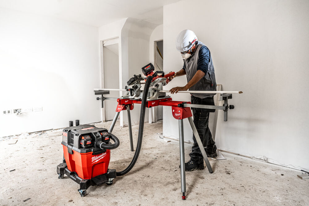 Milwaukee M18 F2VC23L-0 - Aspiratore a batteria 2 x 18V FUEL per solidi / liquidi CLASSE L - 23 litri 