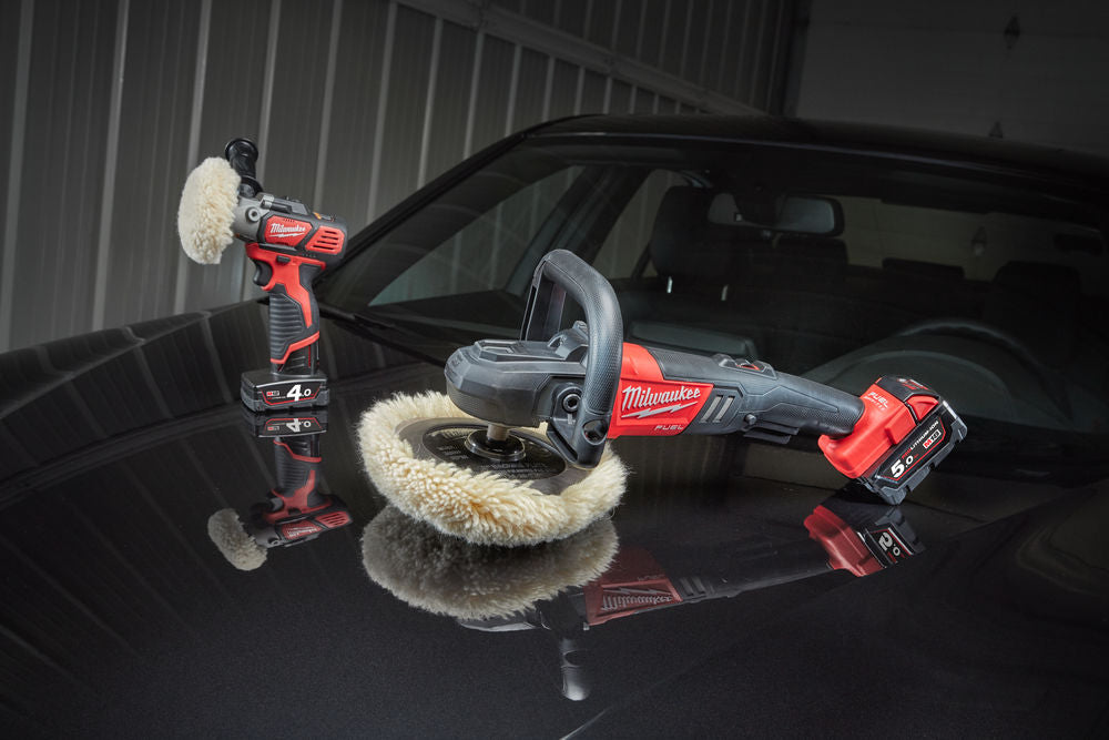 Milwaukee M18 FAP180-502X -  Lucidatrice a batteria Fuel, 2 batterie da 5Ah e valigetta Heavy Duty