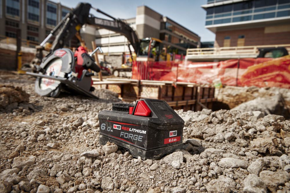 Milwaukee M18 FORGENRG-602DBSC - Kit energia batterie M18 Forge - 2 x 6Ah + Caricabatterie 