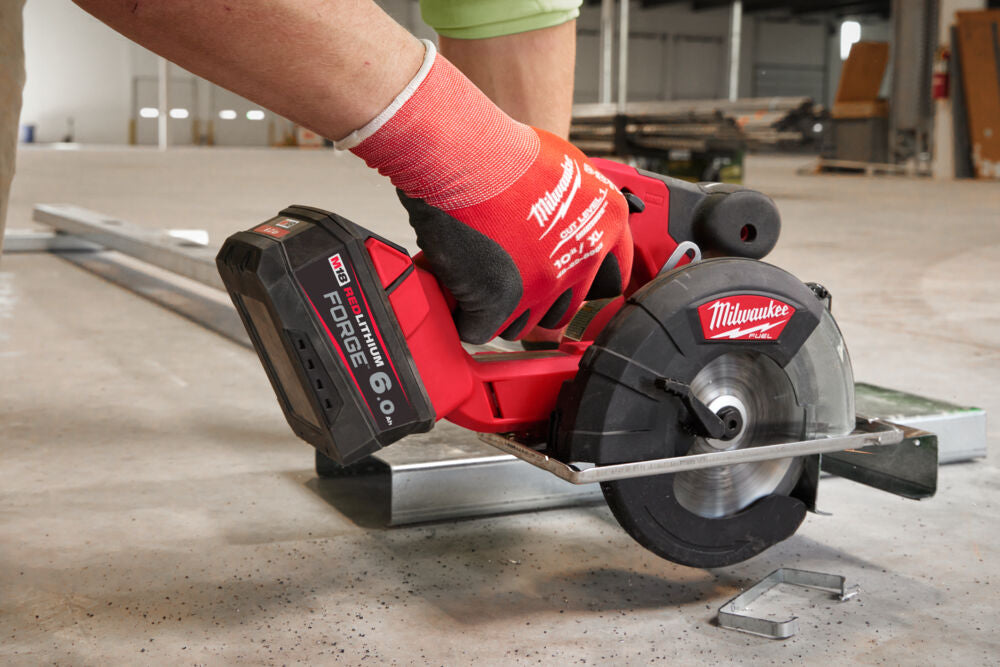 Milwaukee M18 FB6 Red Lithium Forge - Batteria 18V con celle di nuova tecnologia - 6Ah