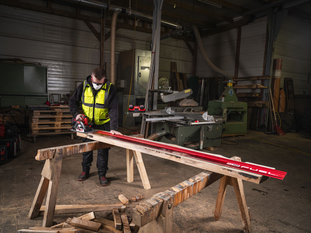 Milwaukee M18 FCS66GR3-121C  - Sega circolare 66mm per legno compatibile con guida - disco da 190 mm - 1 x 12Ah FORGE