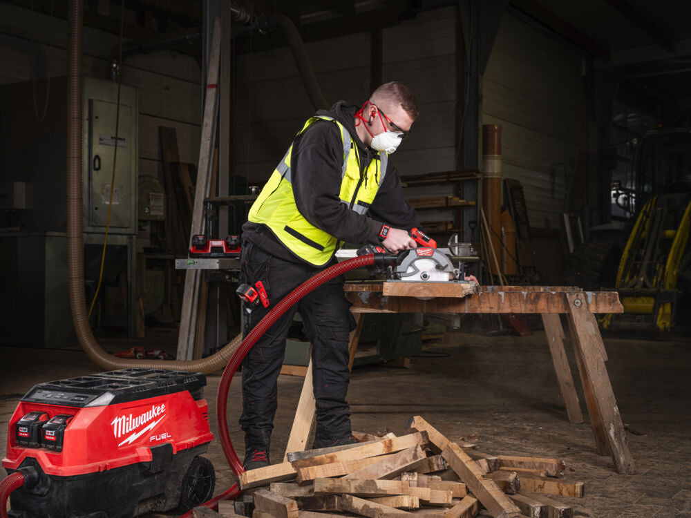 Milwaukee M18 FCS66GR3-121C  - Sega circolare 66mm per legno compatibile con guida - disco da 190 mm - 1 x 12Ah FORGE