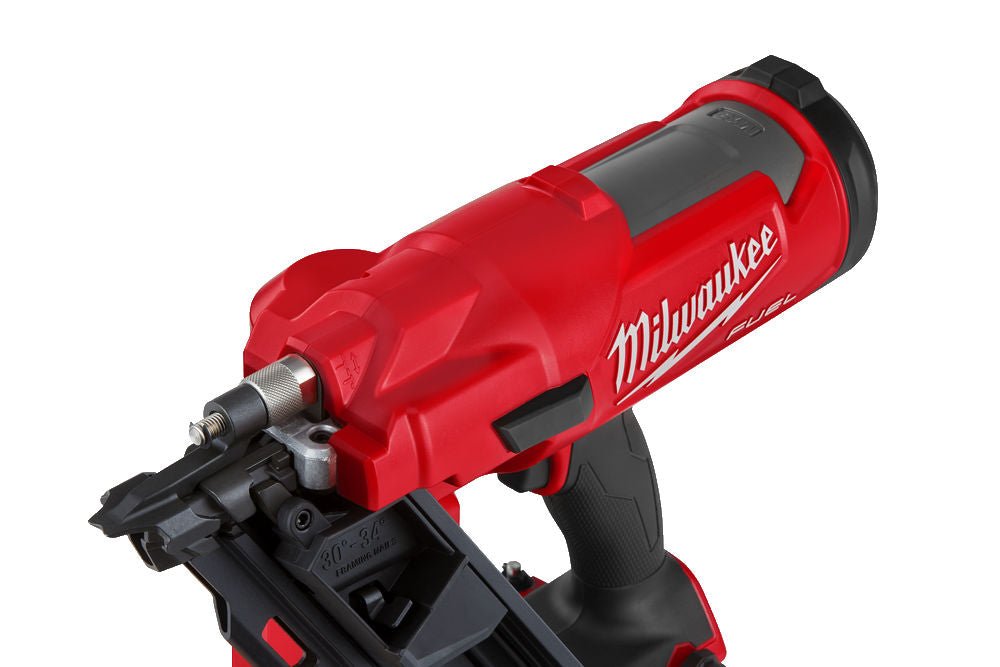 Milwaukee M18 FNN21-0C - Chiodatrice groppinatrice 21° a batteria M18 Fuel