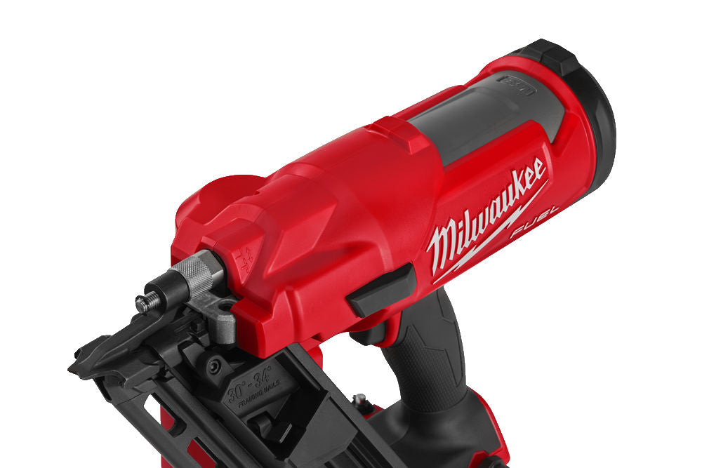 Milwaukee M18 FFNS-502C - Chiodatrice a batteria a colpo singolo 34° M18 FUEL - 2 x 5Ah in valigetta