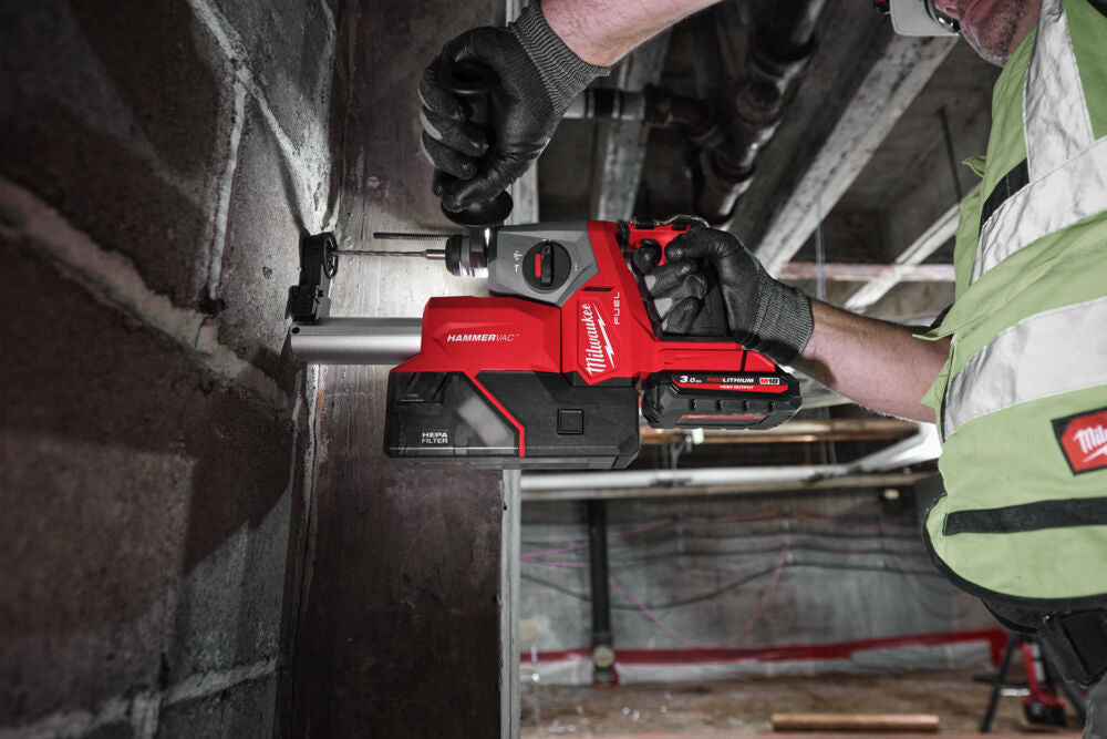Milwaukee M18 FHACDDE-0C - Tassellatore SDS-Plus a batteria 18V con aspiratore - senza batterie