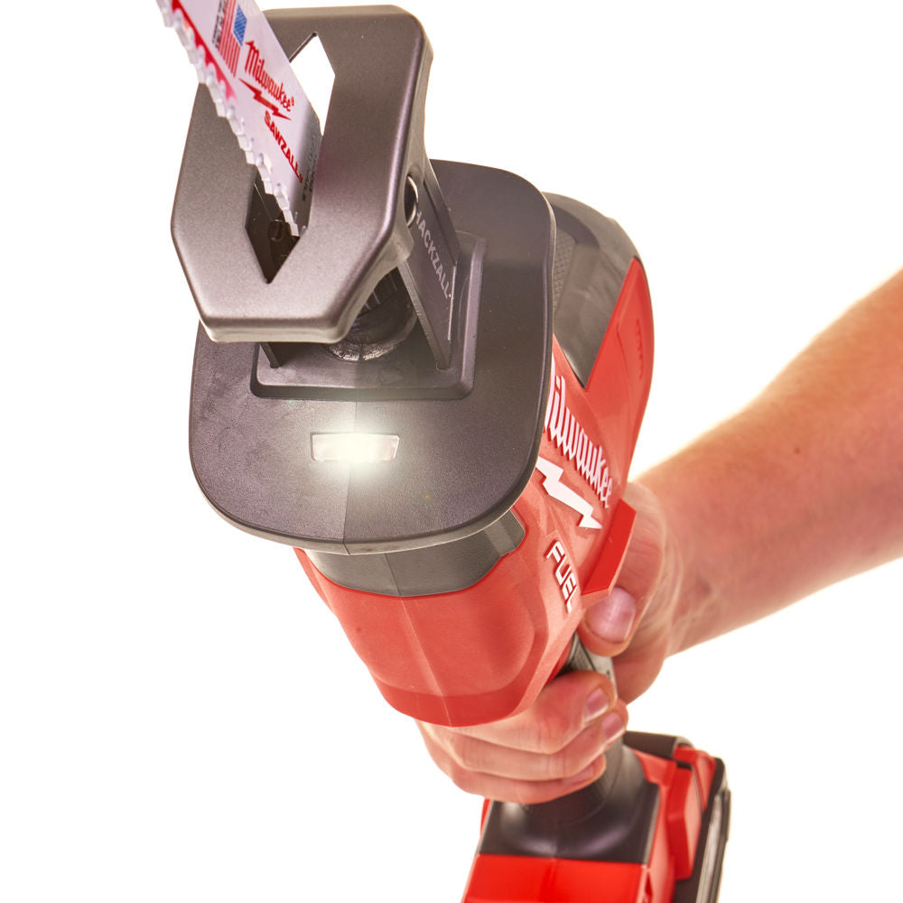 Milwaukee M18 FHZ-0X - Seghetto diritto M18 Fuel a batteria 18V Hackzall - solo corpo in valigetta