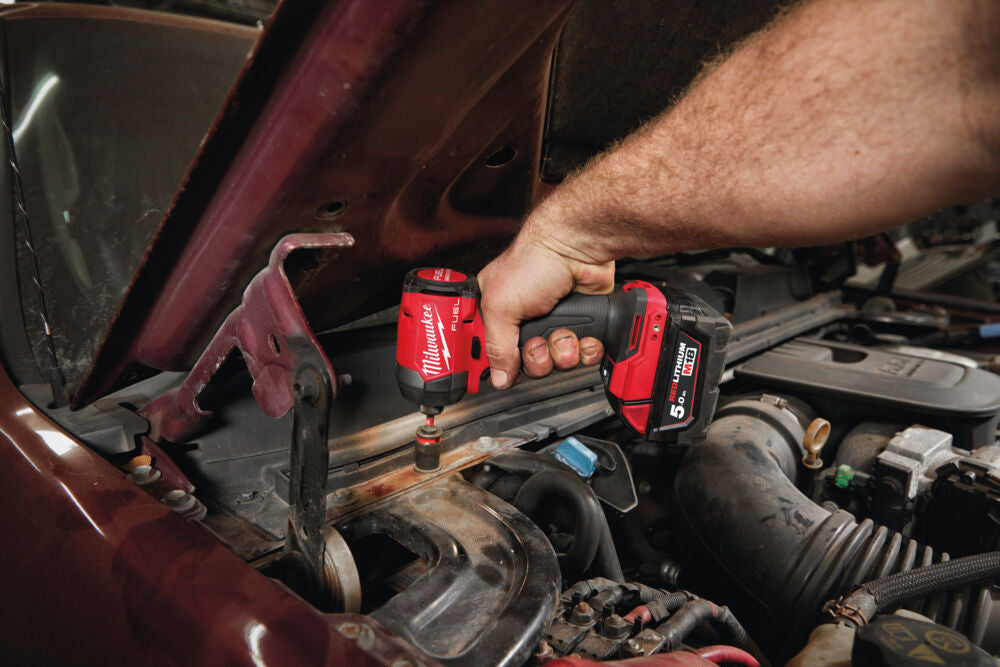 Milwaukee M18 Kit utensili - Trapano avvitatore a batteria BLPDRC + Avvitatore a impulsi FID3