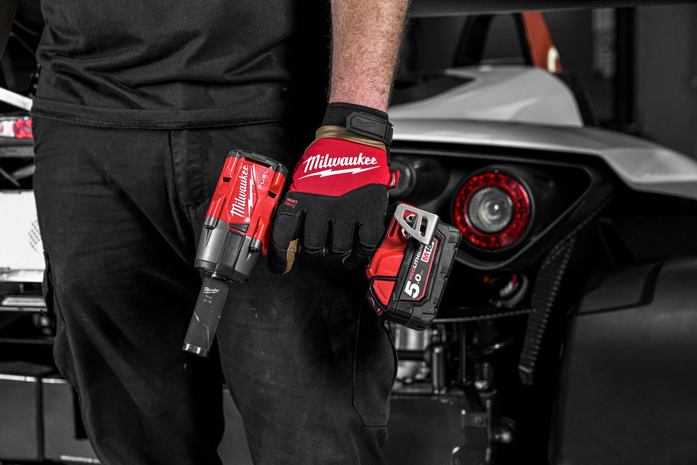 AVVITATORE A IMPULSI MILWAUKEE