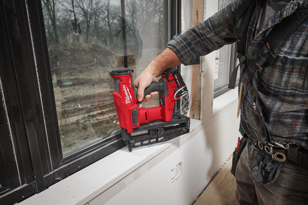 Milwaukee M18 FN16GS-0X - Groppinatrice dritta a batteria 18V - groppini da 1,6