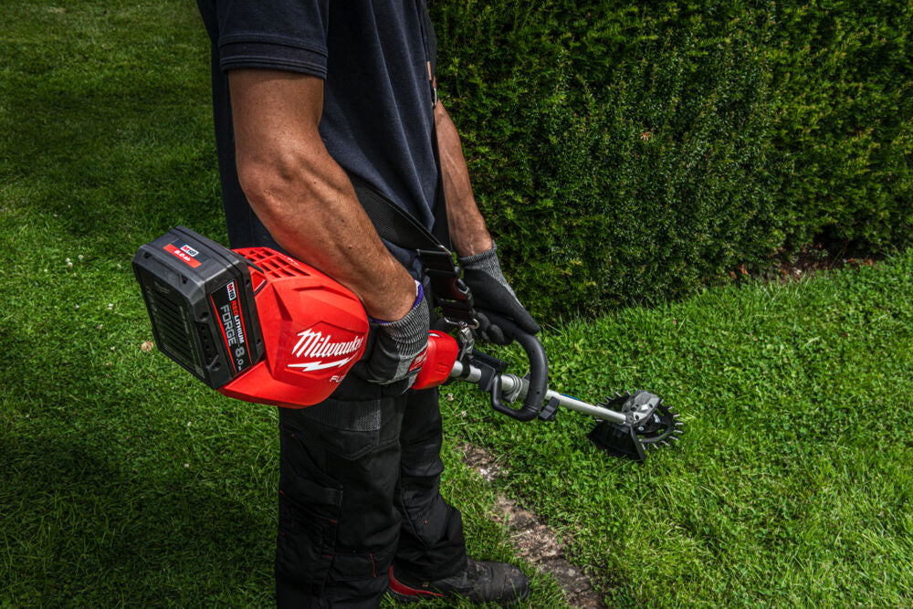Milwaukee M18 FOPH2-0 - Multiutensile da giardino a batteria 18V QUICK-LOK - solo corpo 