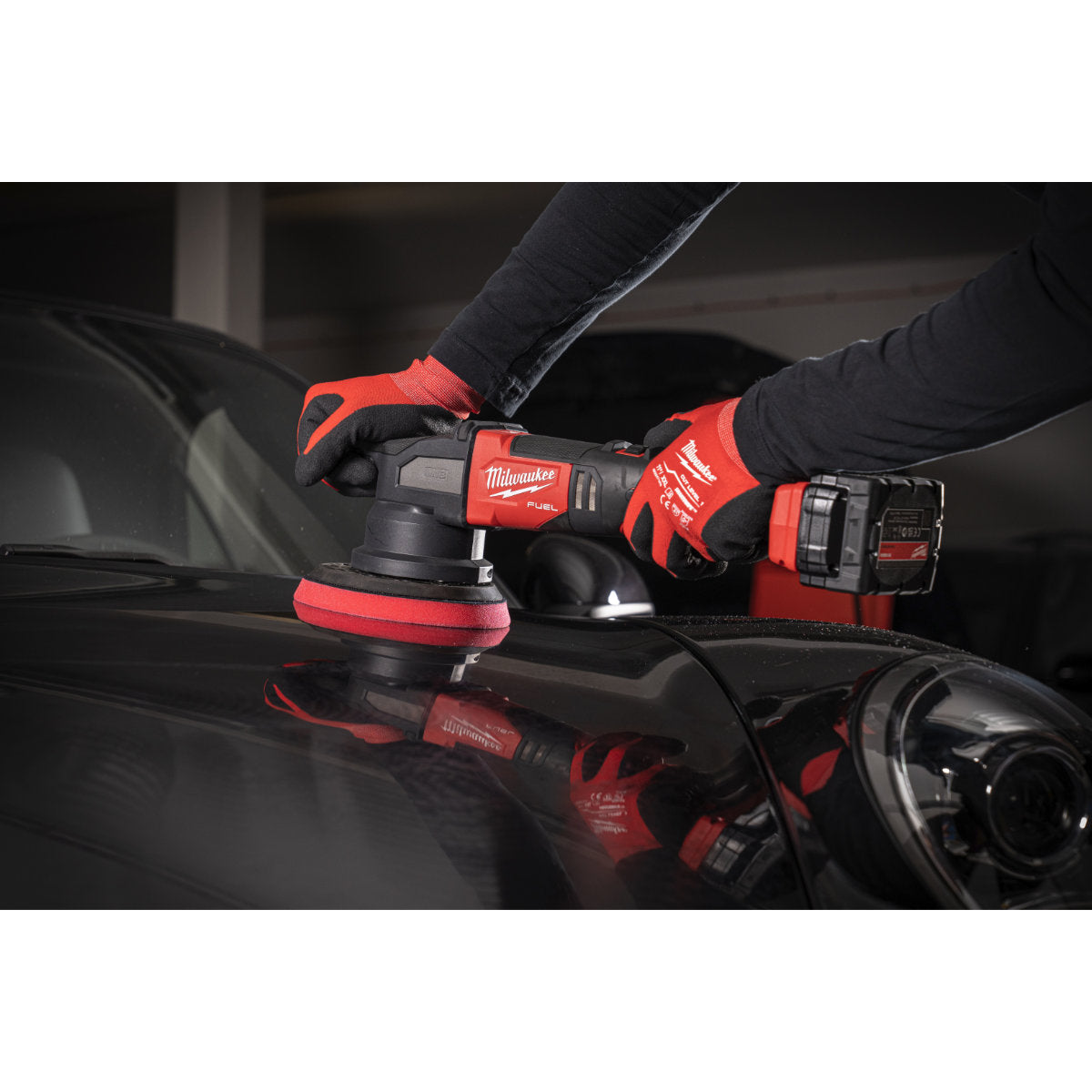 Milwaukee M18 FROP21-502X - Lucidatrice rotorbitale a batteria, orbita 21 mm - 2 batterie 5Ah
