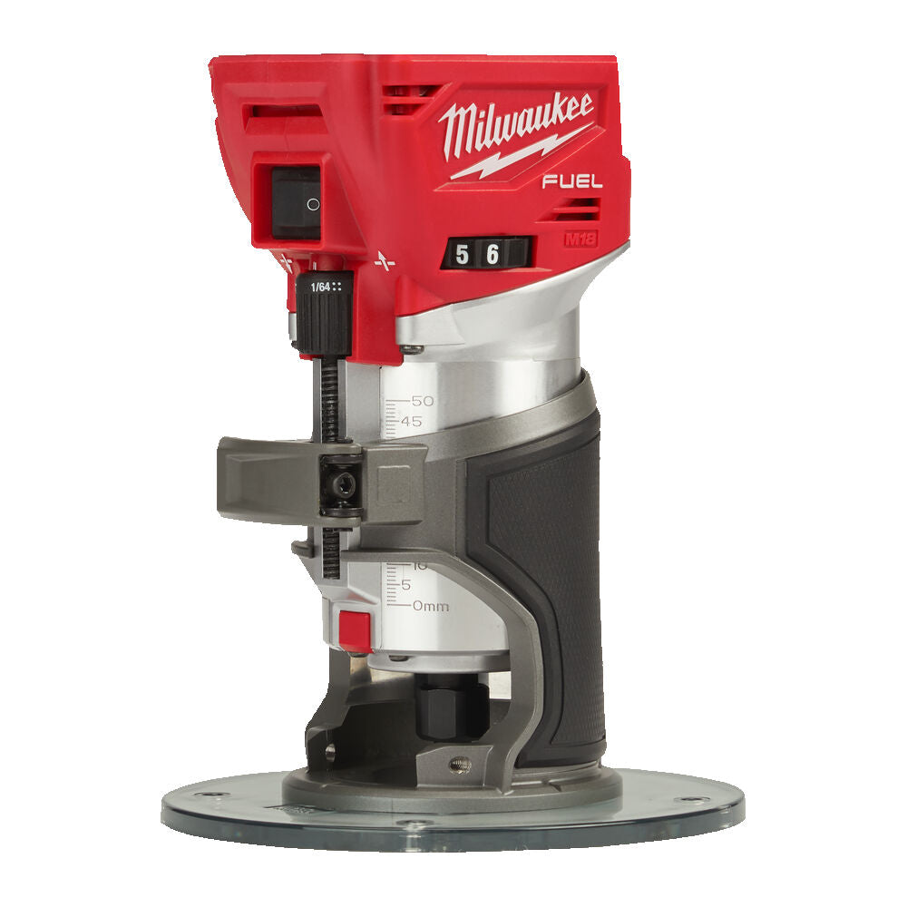 Milwaukee M18FTR8-501X - Fresatrice per legno a batteria M18 Fuel -1 x Batteria 18V 5Ah + Caricabatterie